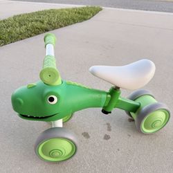 Selling kids’ balance tricycle