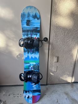 Burton Feather 44 Flat Top Women's Snowboard 150 for Sale in