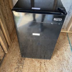 Mini Fridge 3.3 cu. ft. 