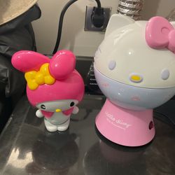 Two Hello Kitty, The Big One Is A Popcorn Machine (missing A Piece Inside) Needs To Work Both For $15 ( NO SHIPPING)
