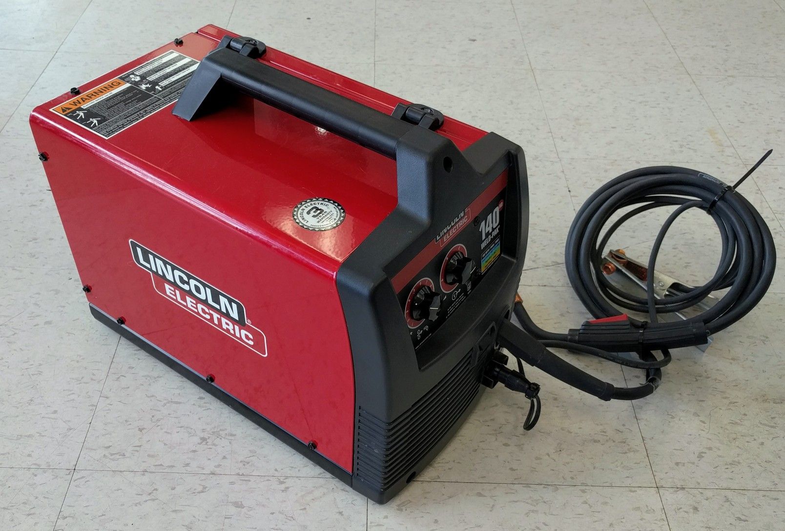 Lincoln Electric Weld Pak 140 HD Wire-Feed Welder