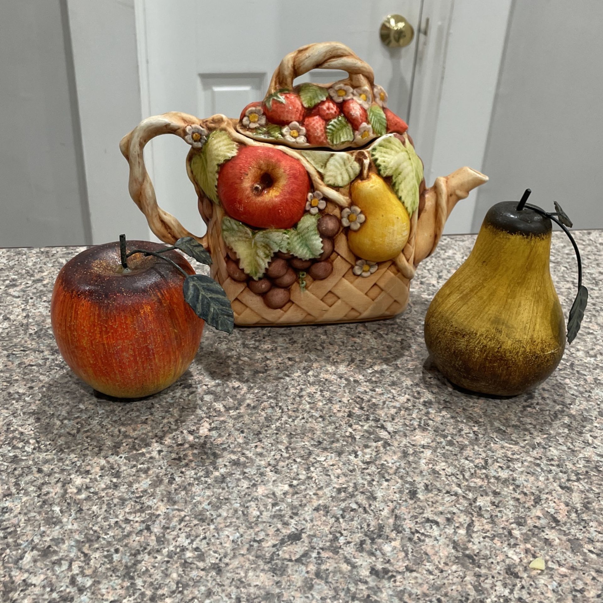 Fruit Themed Kitchen Decor