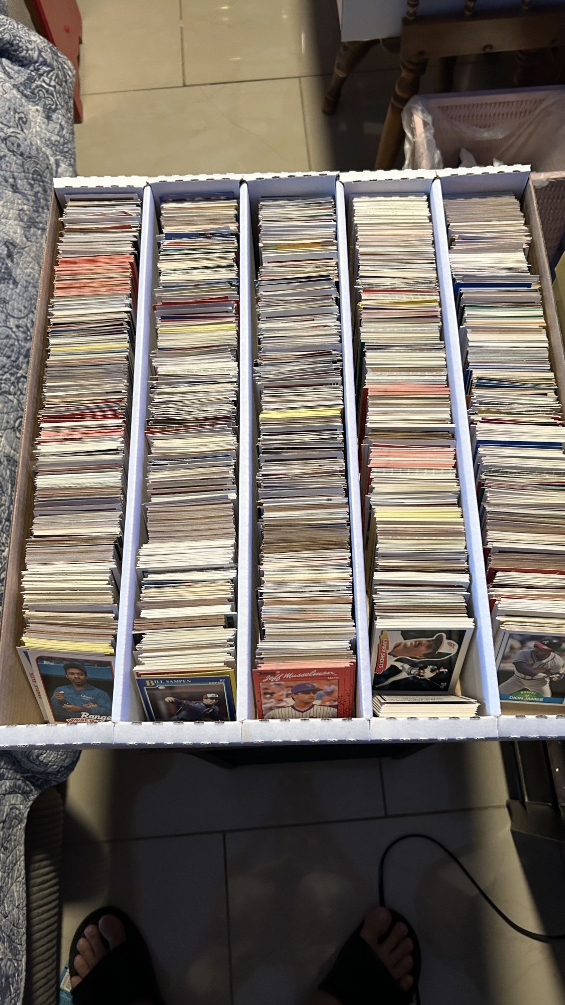 Baseball Cards ( 80s , 90s) 25 Cents Per Cards