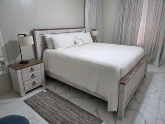 Cal King Bedroom Set