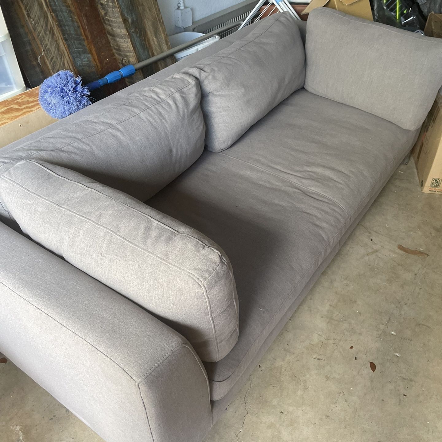 Couch For In Miami Fl Offerup