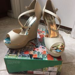 Wedges  Peep Toe   Nude Size 7 1/2 