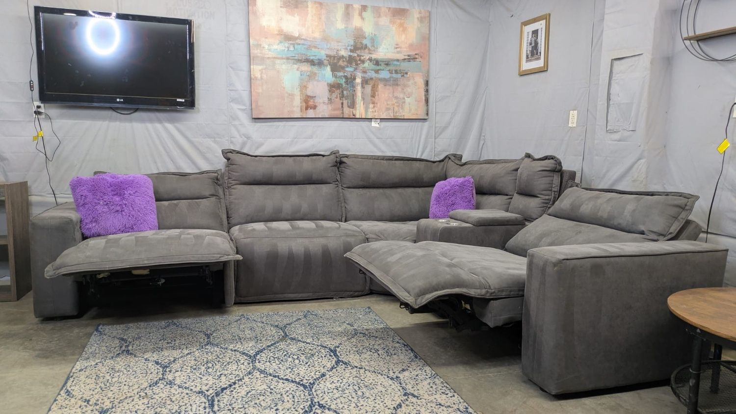 🛋️💥 5 Pieces Electric Recliner With USB Ports💥 Free Delivery And Financing Available!
