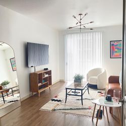 Everything For Sale In Home All Like Brand New 