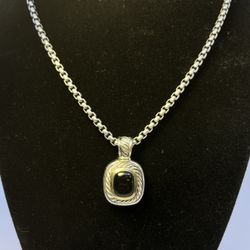 David yurman 925/585 ( 14k ) Black Onyx Pendant With Matching DY Chain . 