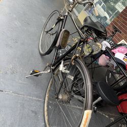 Antique Phillips, men’s bicycle made in England