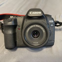 Canon 5D With Extras 