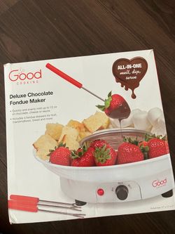 Deluxe chocolate fondue maker