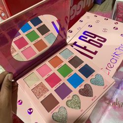 Eyeshadow Palette