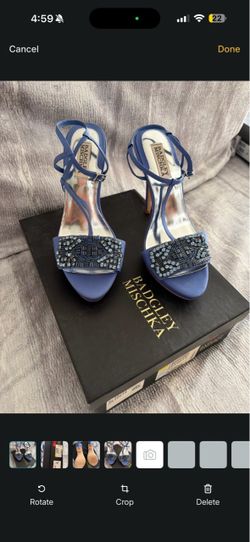 Badgley Mischka Amara Blue Crystal Embellished Heels – New in Box – Size 8M