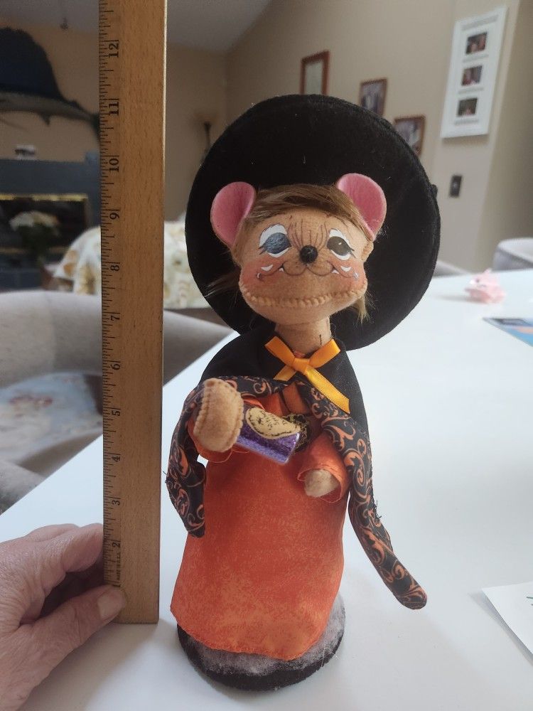 Annalee 9 Inch Collectible Witch