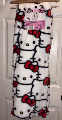 Hello Kitty Ultra Fine Faux Fur Throw Blanket