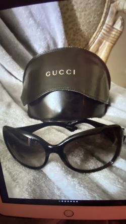 Gucci Sunglasses 🕶 