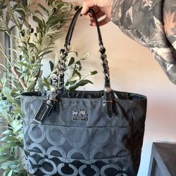 Coach Signature Chain Handle Tote