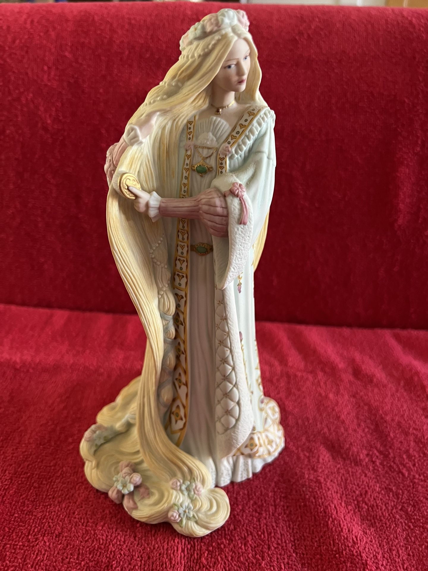 Vintage 1985 Lenox Beautiful Rapunzel Figurine “The Legendary Princess” Porcelain