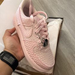 Nike AF1 Valentine’s Day Size 7.5W