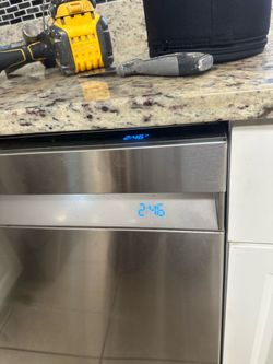 Set Fridge and Dish