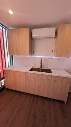 Countertop Cabinet & Sink