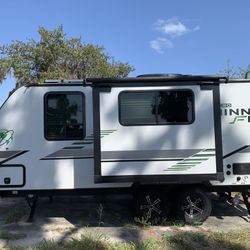 RV 2023 Winnebago Minnie FLX 2108