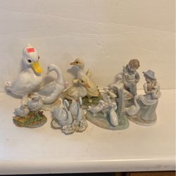 Duck Figurines. See all the pictures. Various prices.