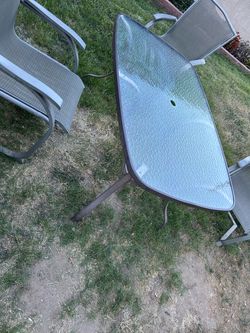Outside table and 4 chairs
