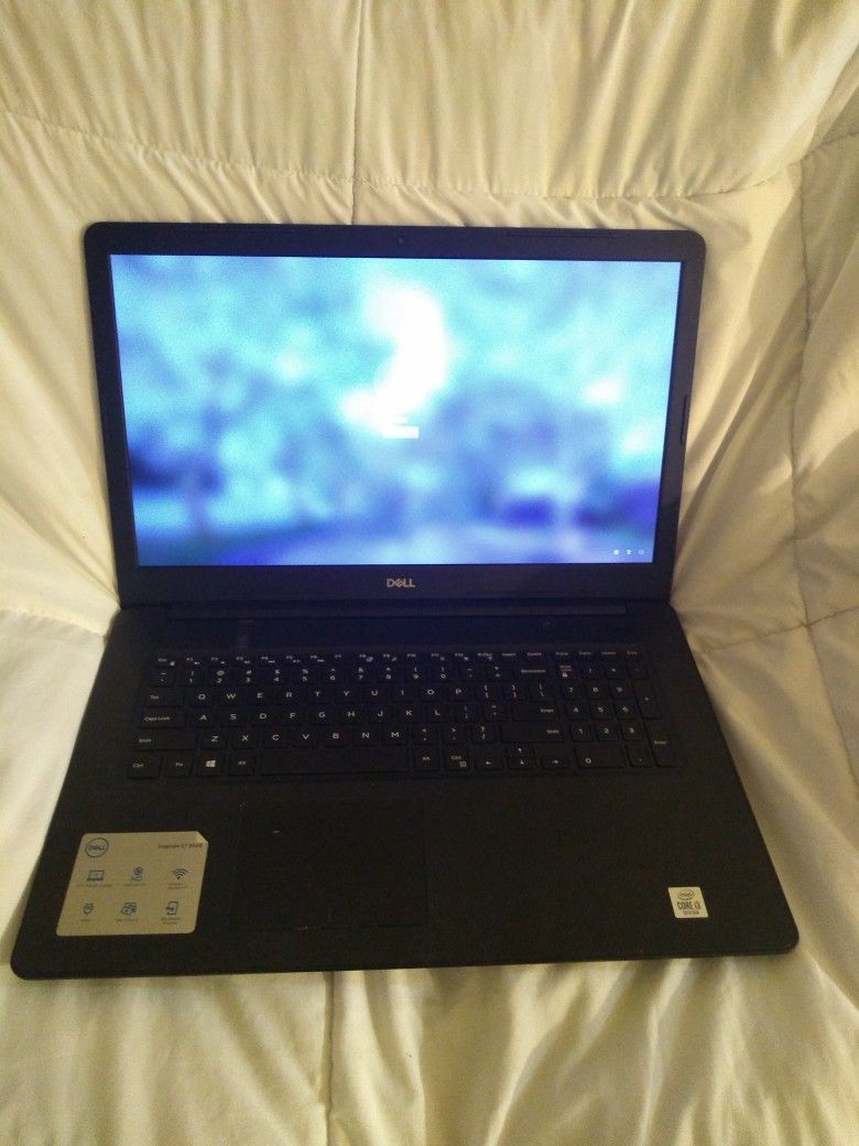 NOTEBOOK Dell Inspiron  Laptop 17" Intel CORE  8gb Ram 1tb Hd Windows 11 AND CHARGER WORKING FINE