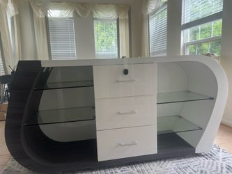 Modern Global Furniture USA MDF Wood White And Gray Contemporary Buffet