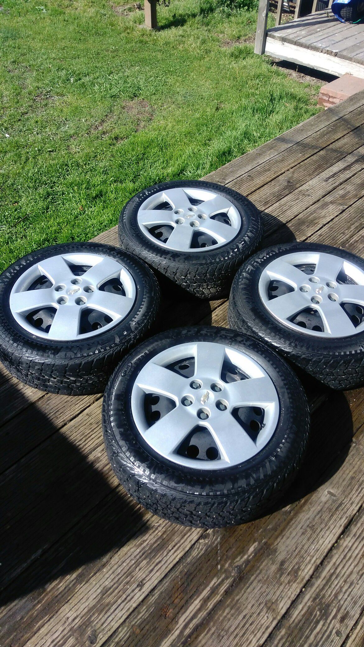 (4) 205/60R16 Tires & Steel Wheels (Matching set of 4)