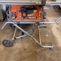 Table Saw On Stand 