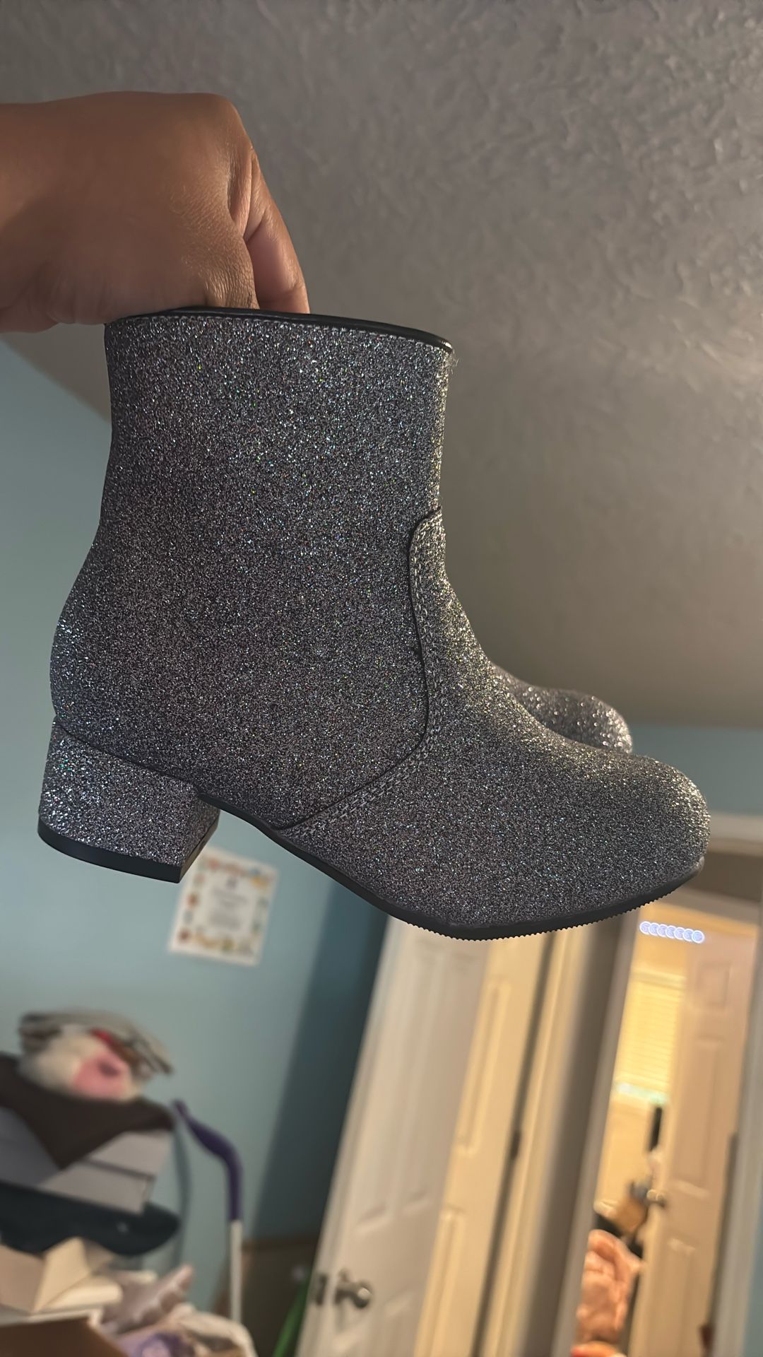 Gray sparkle Boots!