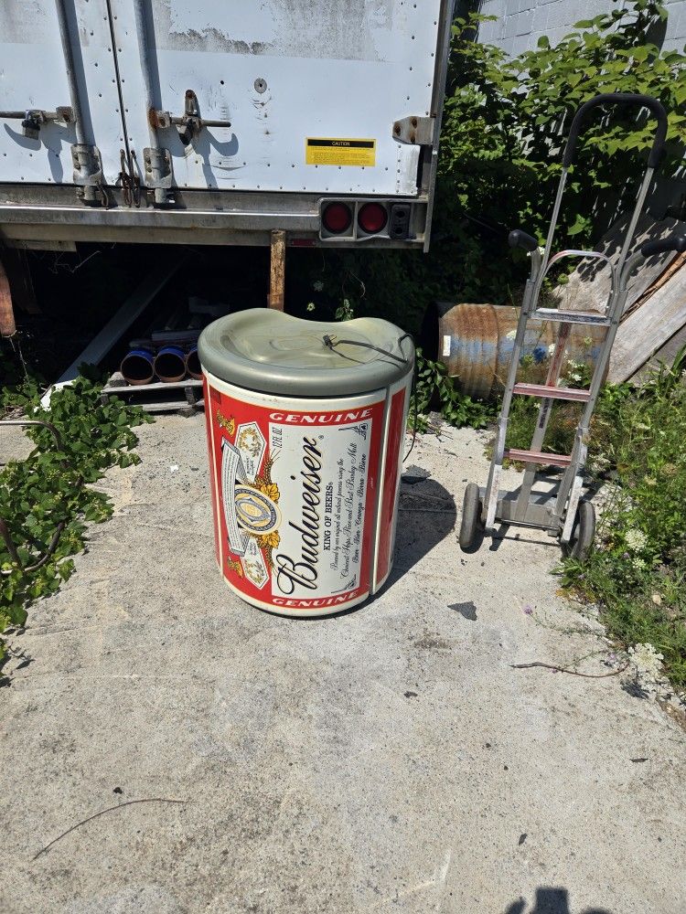 Budwiser Fridge 