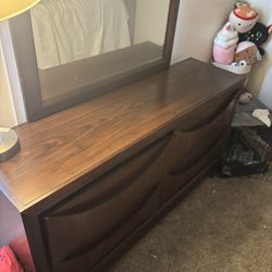 Wooden Dresser With Mirro