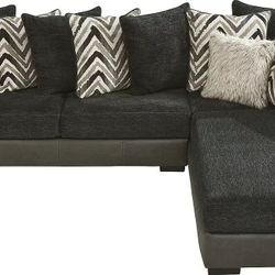 Novelia 2 piece Sectional - Like New