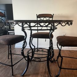 Dining Table Set