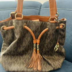 Michael Kors purse 