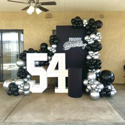Balloon garlands