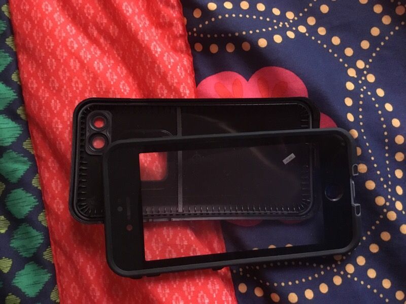 iPhone 7 Life proof