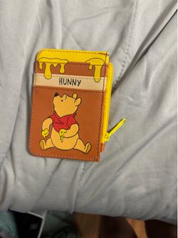 Brand New Disney Winnie the Pooh “Hunny” Card Holder & Coin Purse