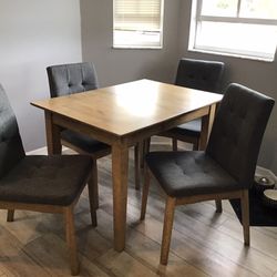 1 Year Old~ Barcelona Distressed Oak EXTENDABLE Table with Barcelona Oak Charcole Grey Chairs~Kitchen Set~~~~~~Excellent 