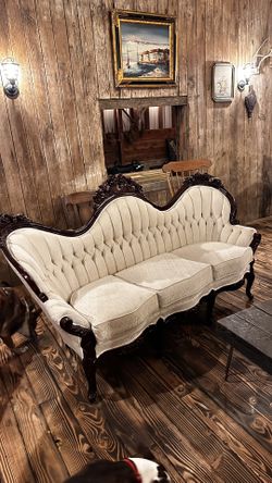 Victorian Sofa and His/Her Chairs