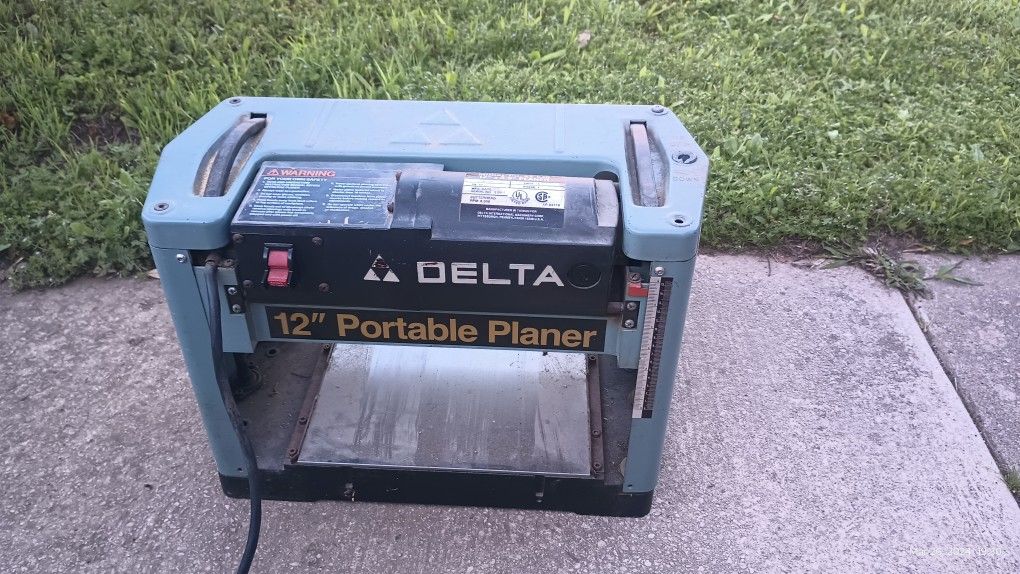 Delta model # 22-540 12"x5.9" planer