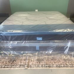 King Size Euro top Mattress ON SALE 