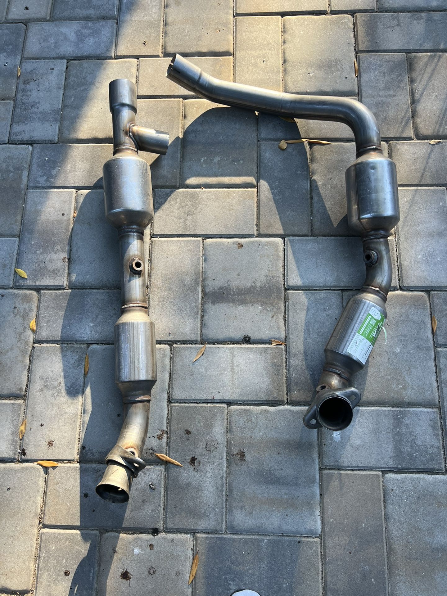 MagnaFlow California CARB Compliant Direct Fit Catalytic