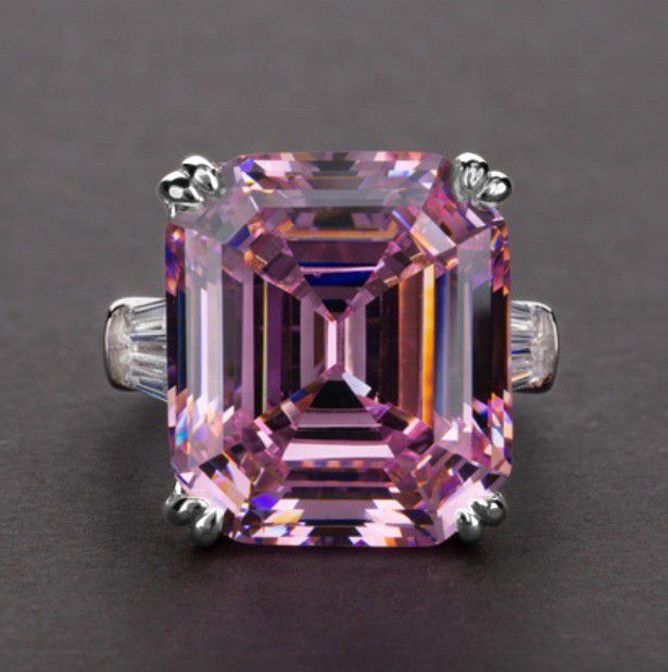 "Radiant Cut Gemstone Zircon Luxury Wedding Rings for Women, PD556
 
 