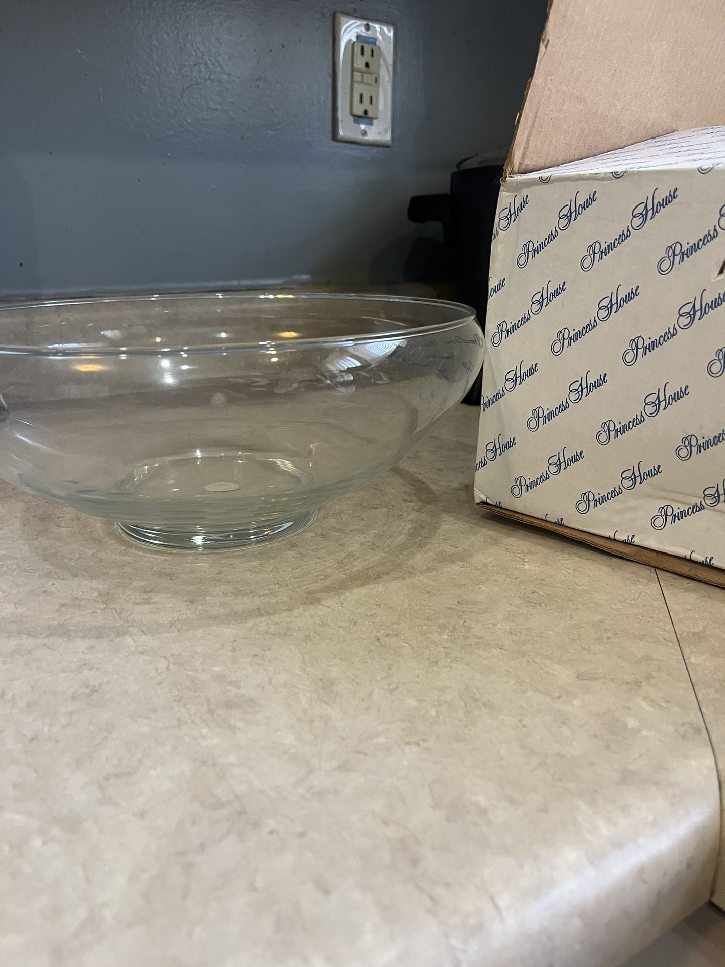 Vintage Princess House Crystal Bowl And Wine And Glasses