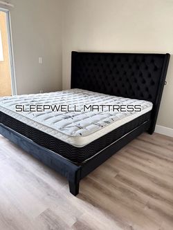 New queen bed with mattress